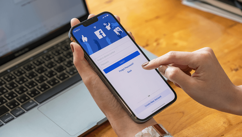 Utilising Facebook as Marketplace 