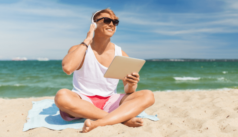 Holiday Update Podcastsdavis Theverge