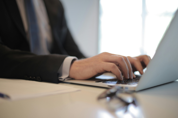 5 Ways to Build a Strong Online Presence for Your Business