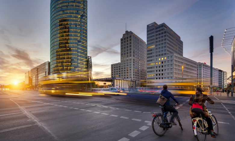 Navigating Modern Travel Through Asia’s Most Dynamic City