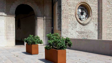 Enhancing Business Aesthetics and Atmosphere with Commercial Outdoor Planters