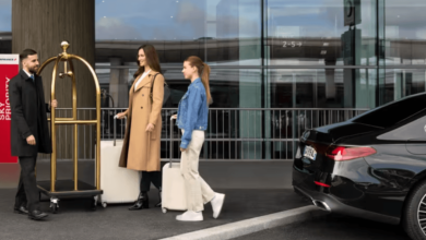 Ride Paris Safely with 24/7 Taxi Booking